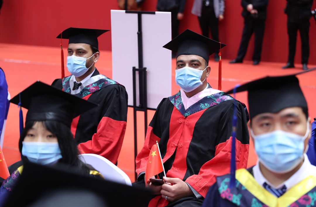 西北工业大学毕业证封皮