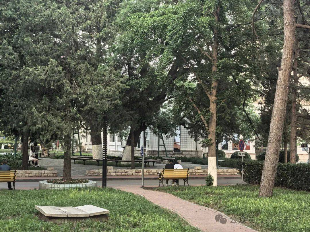 北京交通大学研究生院