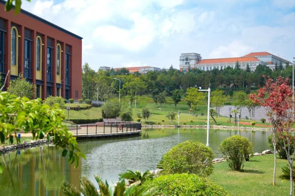 云南大学硕士研究生招生简章