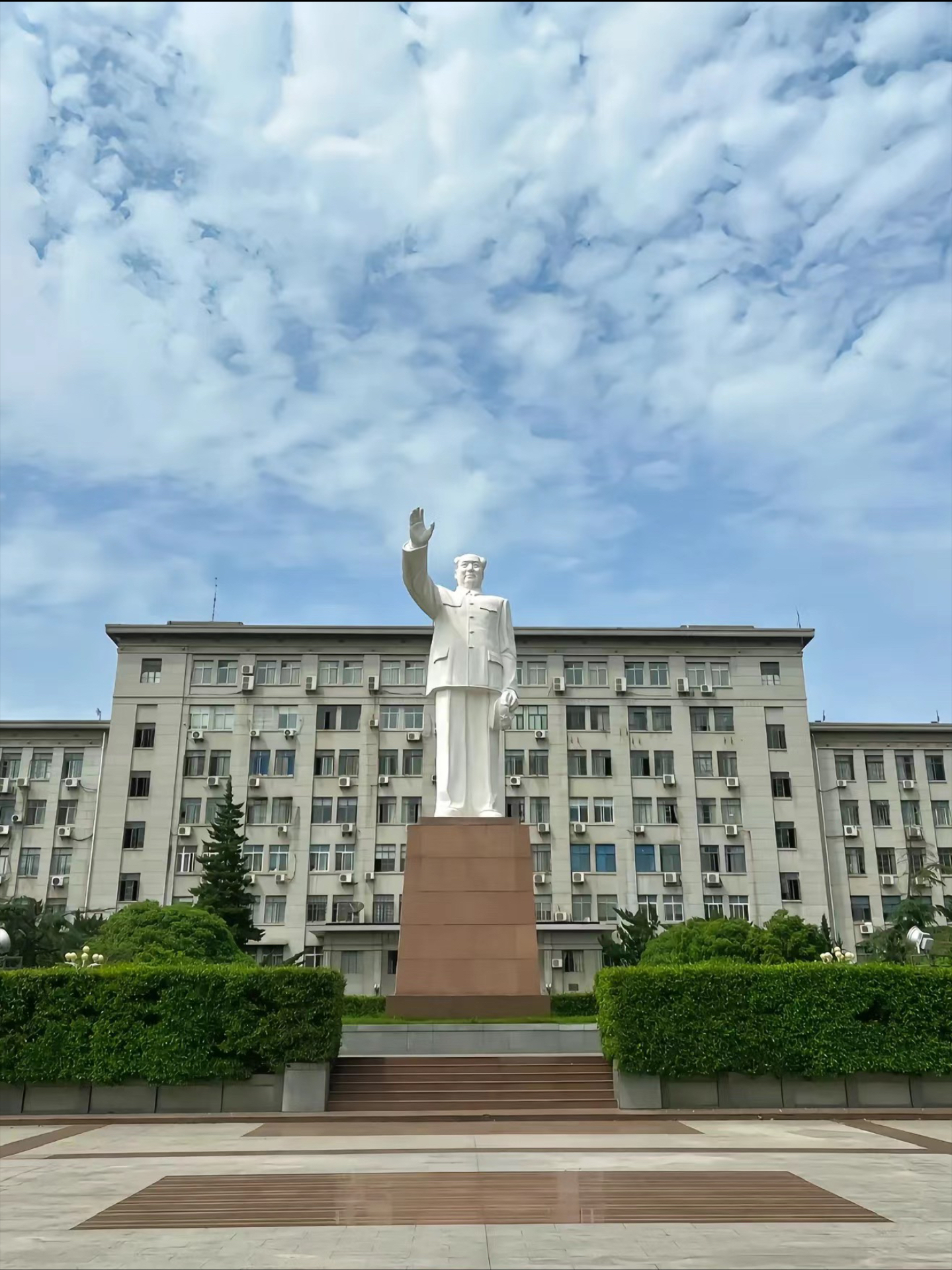 华中科技大学在哪里